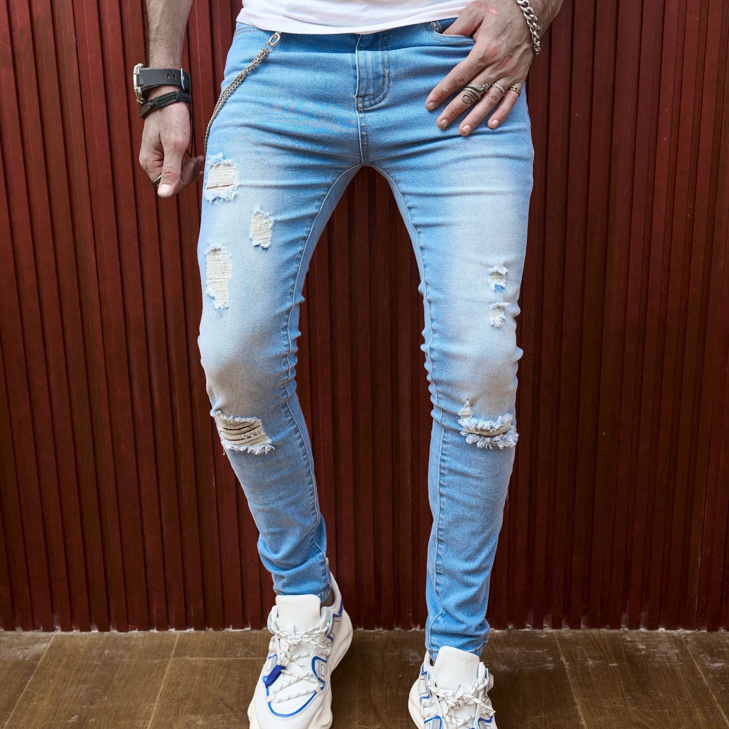 Jeans elasticizzati Slim con strappi